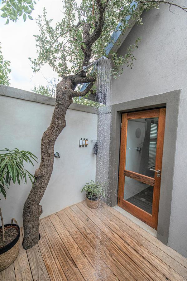 Little Kubu Lodge Hoedspruit Exterior photo