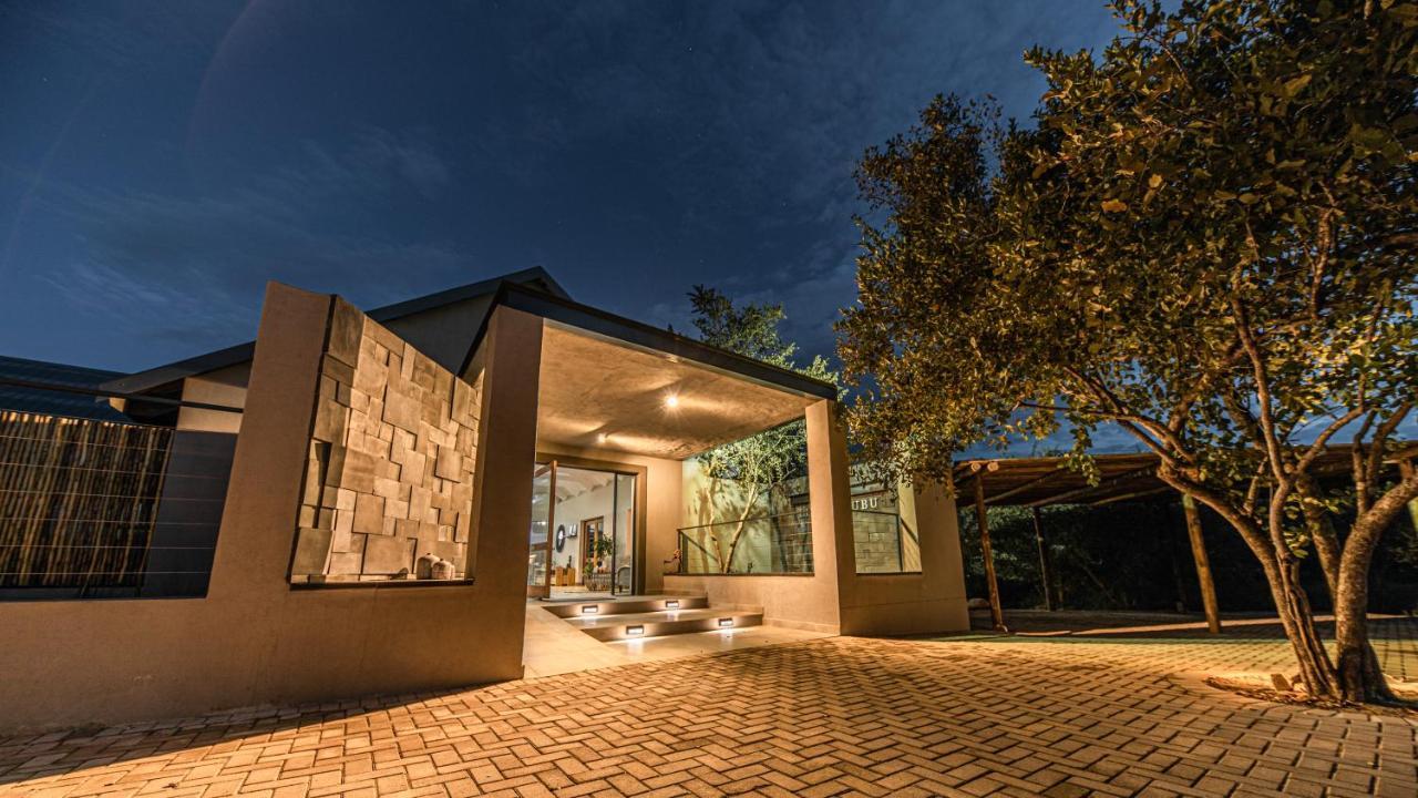 Little Kubu Lodge Hoedspruit Exterior photo