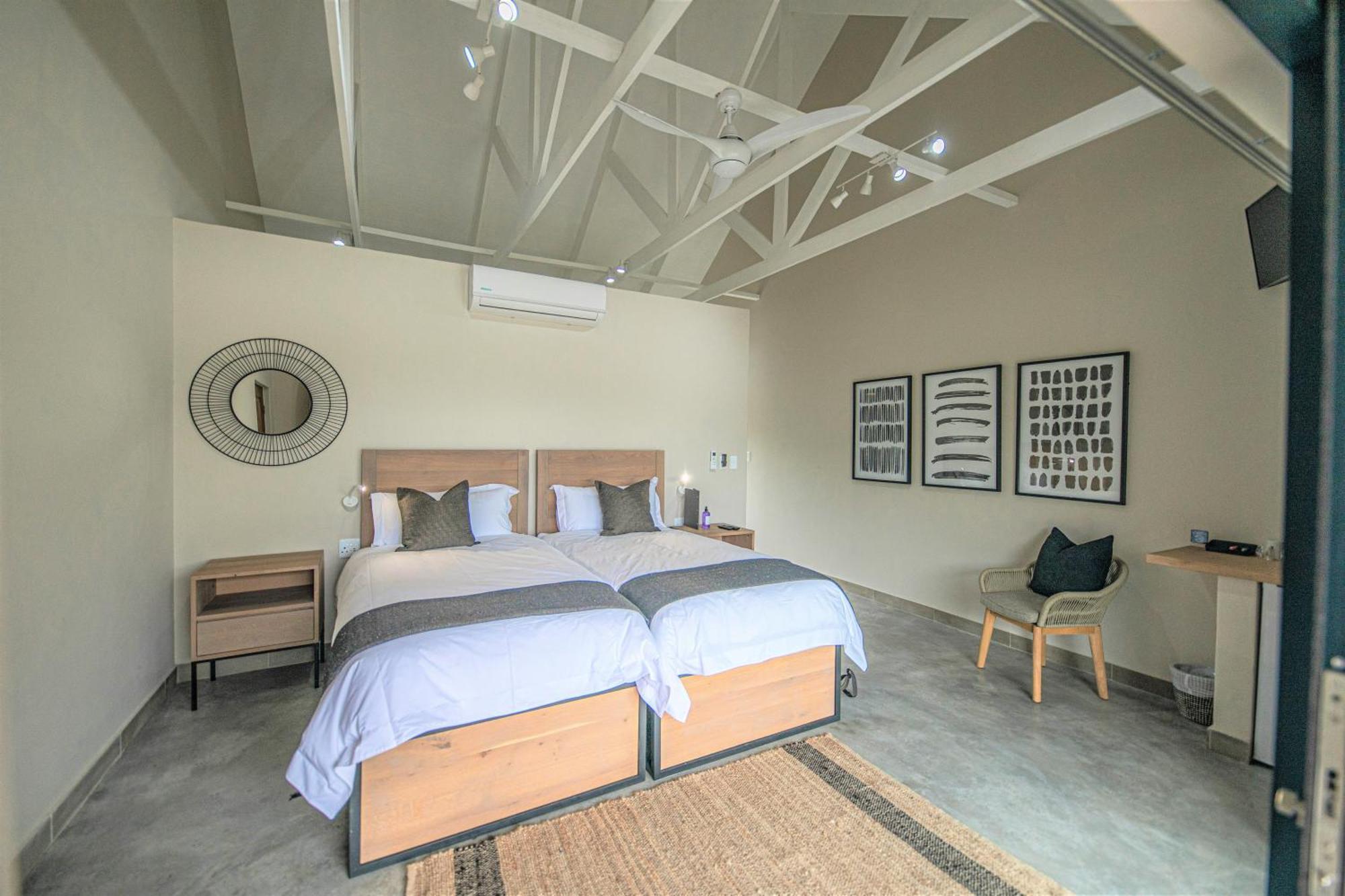 Little Kubu Lodge Hoedspruit Exterior photo